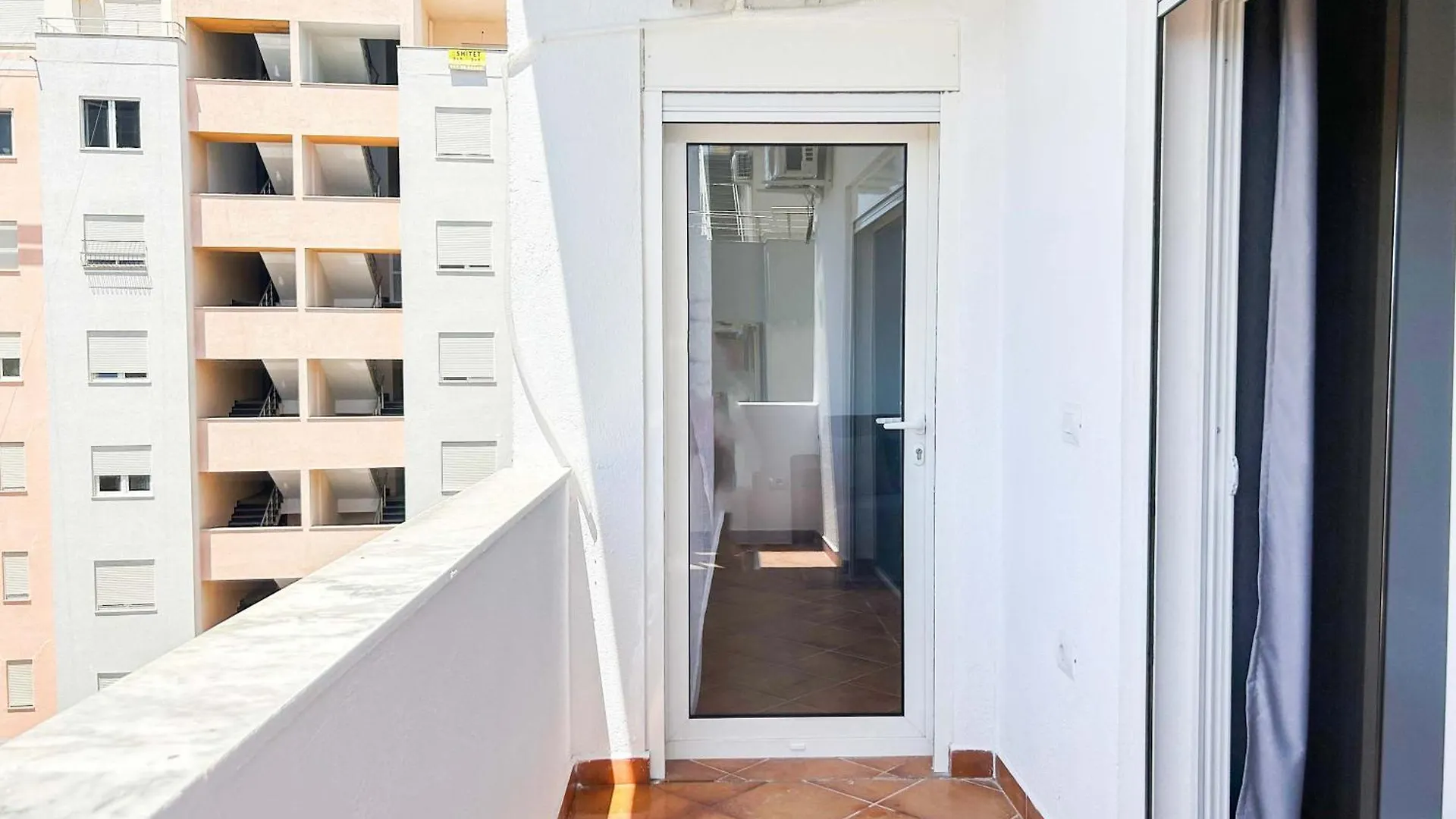 1 Bedroom Apartment 1052 Dıraç
